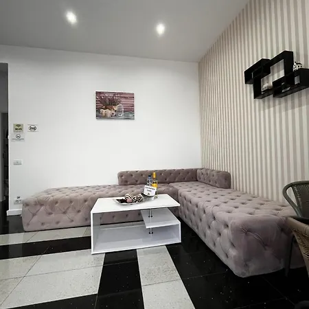 Ξενοδοχείο με διαμερίσματα Solemar Boutique 4*